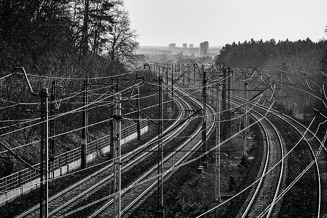 W kierunku miasta... null