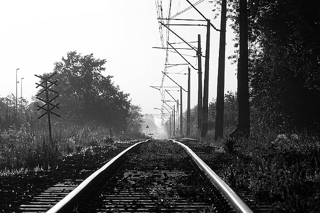 Tor kolejowy null